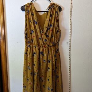 Dress, Collective Concepts 1X tab brown with pink and blue flowers.